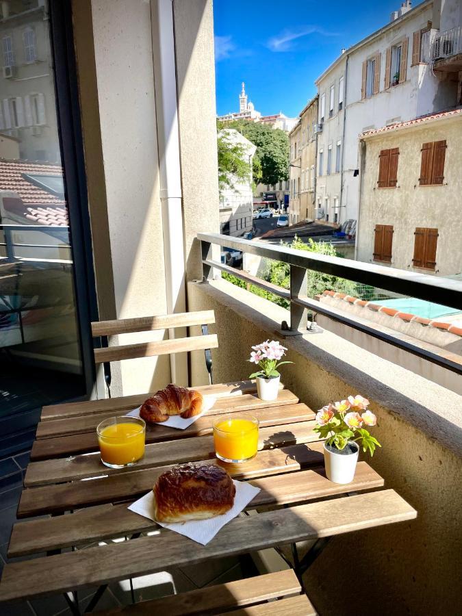 Unique Proche Vieux Port, Et Centre Avec Parking Prive Apartamento